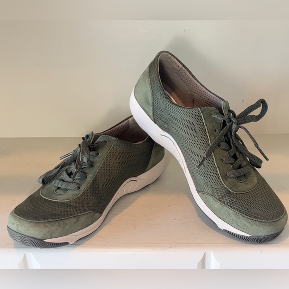 Dansko Women’s Suede/Mesh Hayes Sneaker Size 41 - Picture 2 of 13